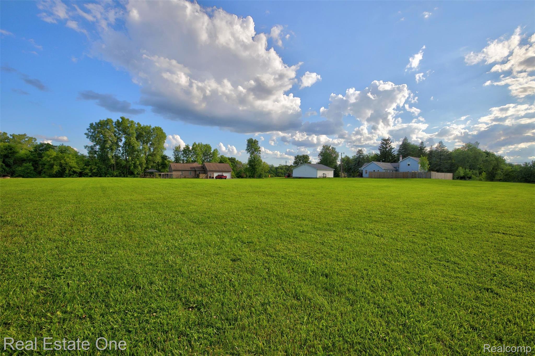 2355 South Sashabaw Road Ortonville, MI 48462 - Photo 52 of 57 61) Backyard.jpg