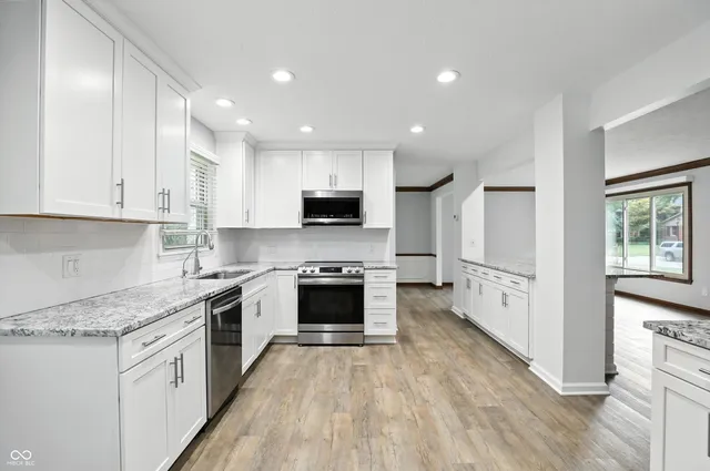 $3,150 | 781 Dayton Drive, Carmel, IN 46033