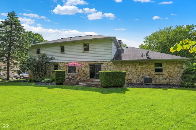 $3,150 | 781 Dayton Drive, Carmel, IN 46033