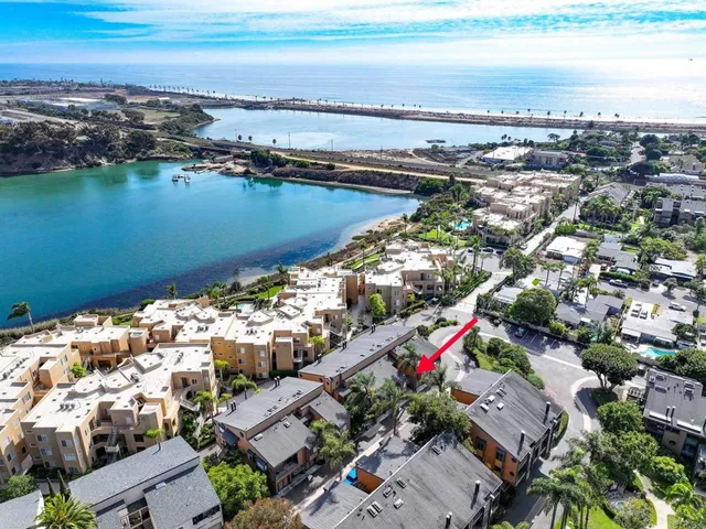 $4,195 | 801 Kalpati Circle, Unit C, Carlsbad, CA 92008