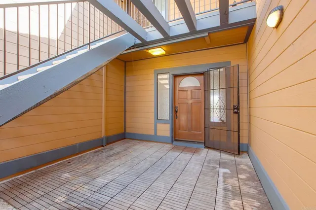 $4,195 | 801 Kalpati Circle, Unit C, Carlsbad, CA 92008