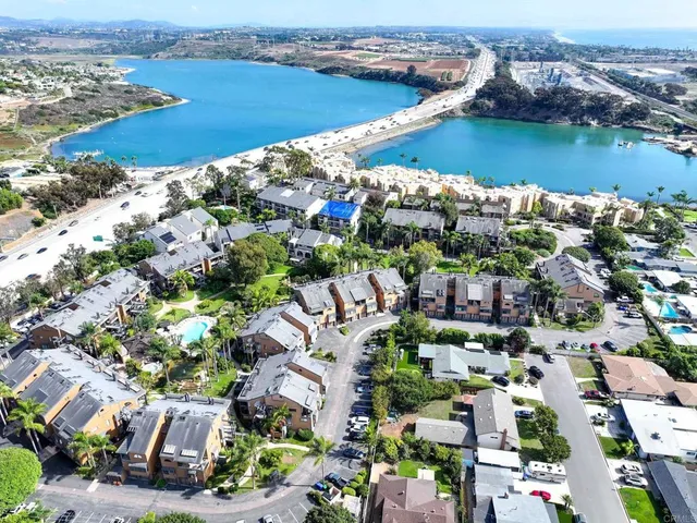 $4,195 | 801 Kalpati Circle, Unit C, Carlsbad, CA 92008