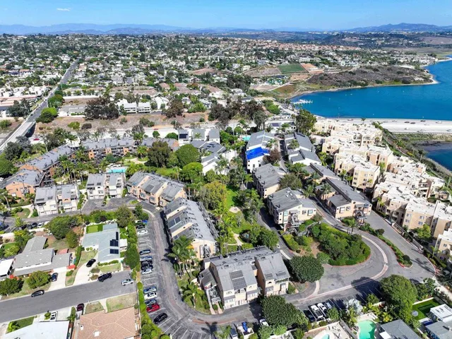 $4,195 | 801 Kalpati Circle, Unit C, Carlsbad, CA 92008