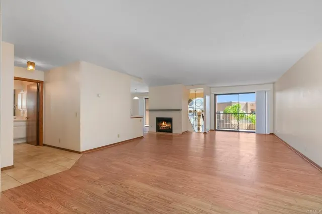 $4,195 | 801 Kalpati Circle, Unit C, Carlsbad, CA 92008