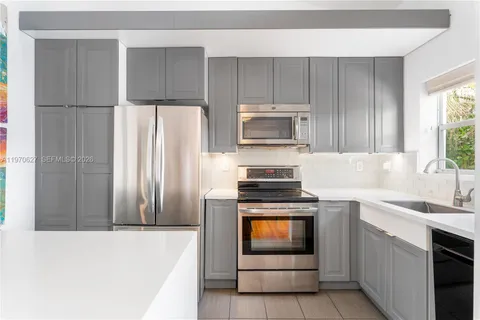 $800,000 | 745 Northeast 88th Street, Miami, FL 33138