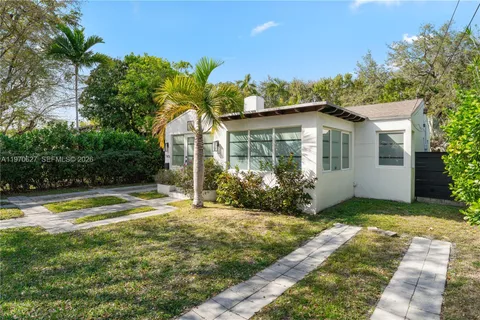 $800,000 | 745 Northeast 88th Street, Miami, FL 33138