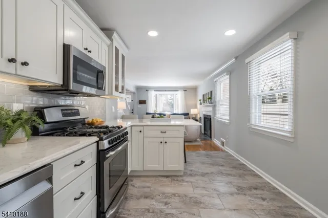 $745,000 | 17 Shady Lane, Fanwood, NJ 07023