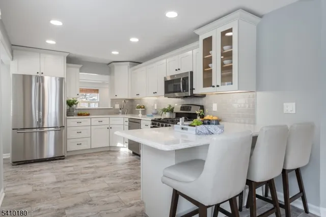 $745,000 | 17 Shady Lane, Fanwood, NJ 07023