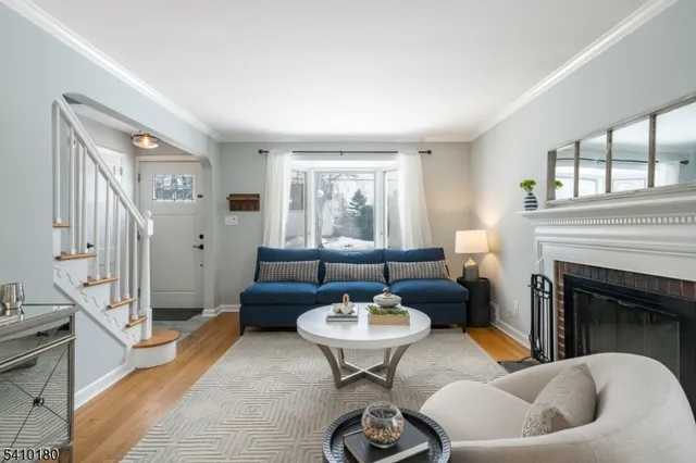 $745,000 | 17 Shady Lane, Fanwood, NJ 07023