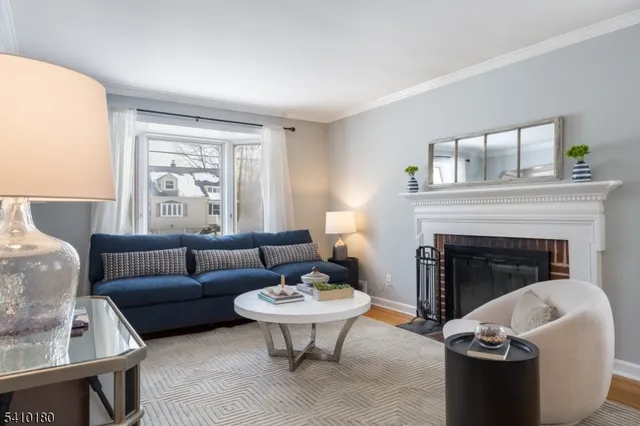 $745,000 | 17 Shady Lane, Fanwood, NJ 07023