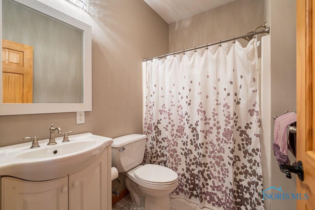 9538 Sheffield Road Perrysburg, OH 43551 - Photo 27 of 35 Gallery Image 27