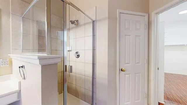 $3,100 | 1910 Wickersham Lane, Corinth, TX 76210