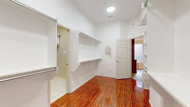 $3,100 | 1910 Wickersham Lane, Corinth, TX 76210