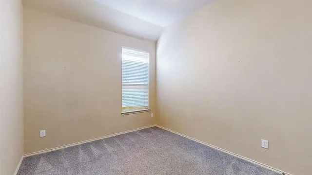 $3,100 | 1910 Wickersham Lane, Corinth, TX 76210