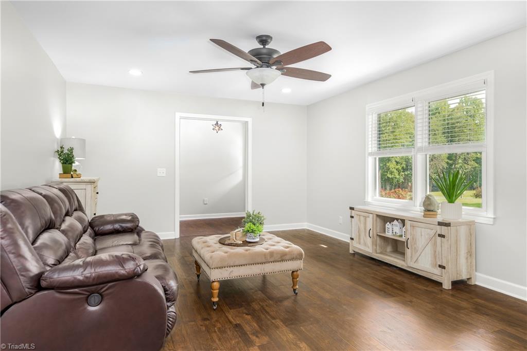 221 Random Road Mocksville, NC 27028 - Photo 11 of 38 Gallery Image 11