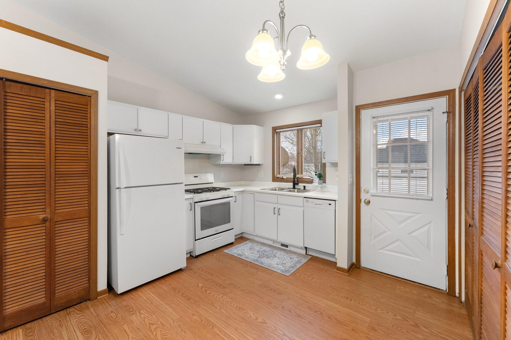 130-132 Meadow Road Crown Point, IN 46307 - Photo 15 of 22 2048x1365