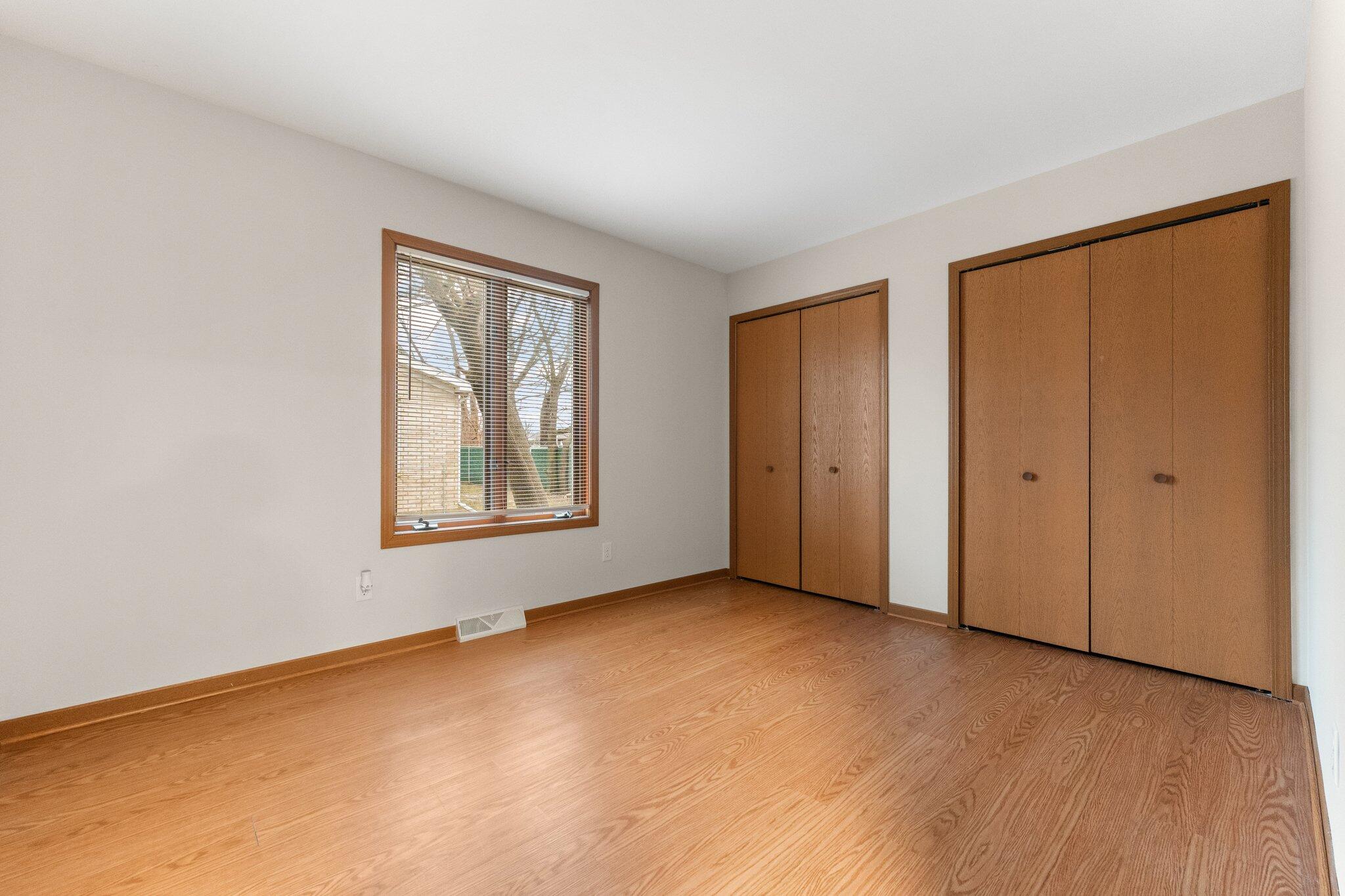 130-132 Meadow Road Crown Point, IN 46307 - Photo 17 of 22 2048x1365