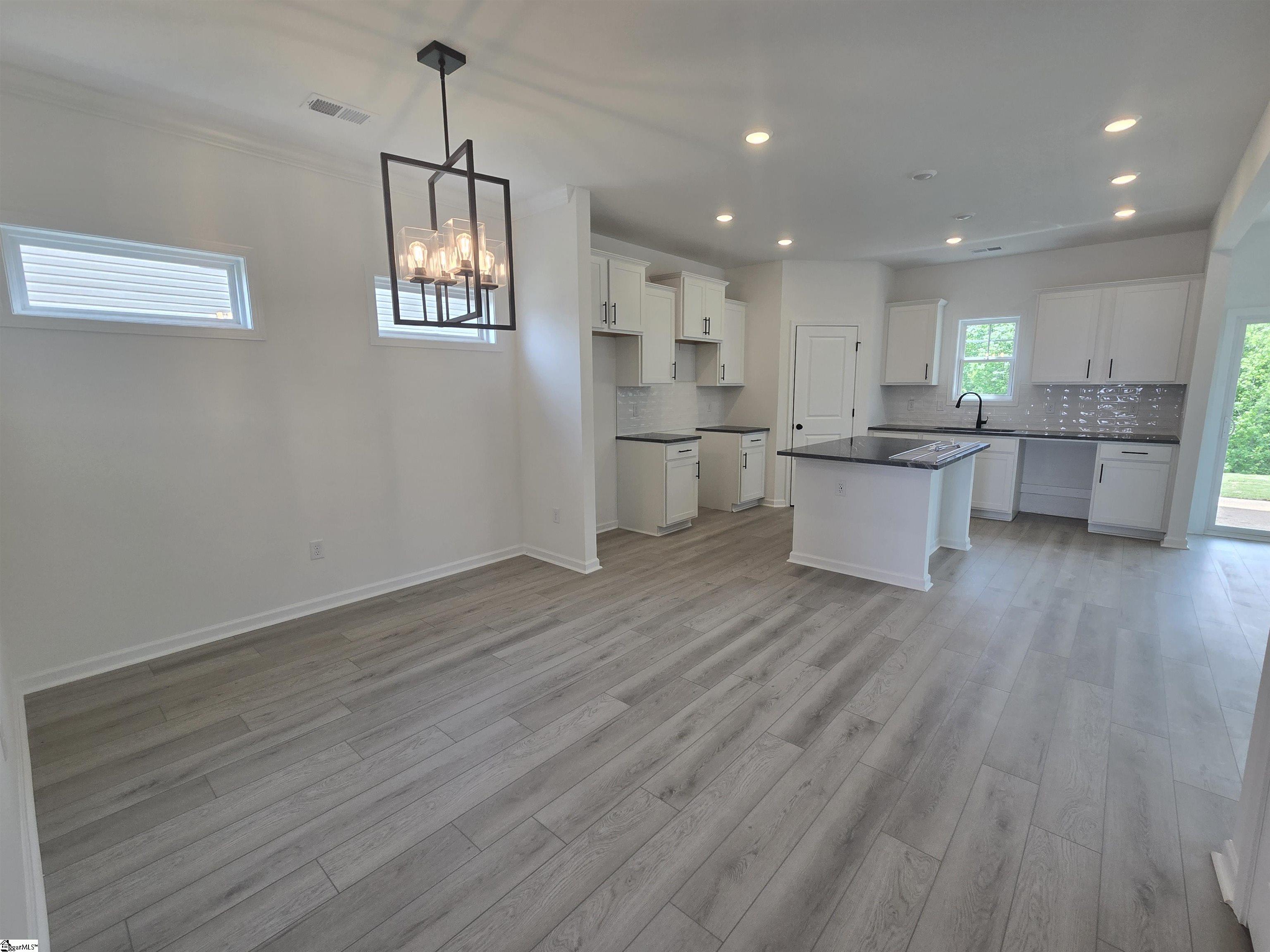 672 Gilgal Lane Lyman, SC 29365 - Photo 7 of 36