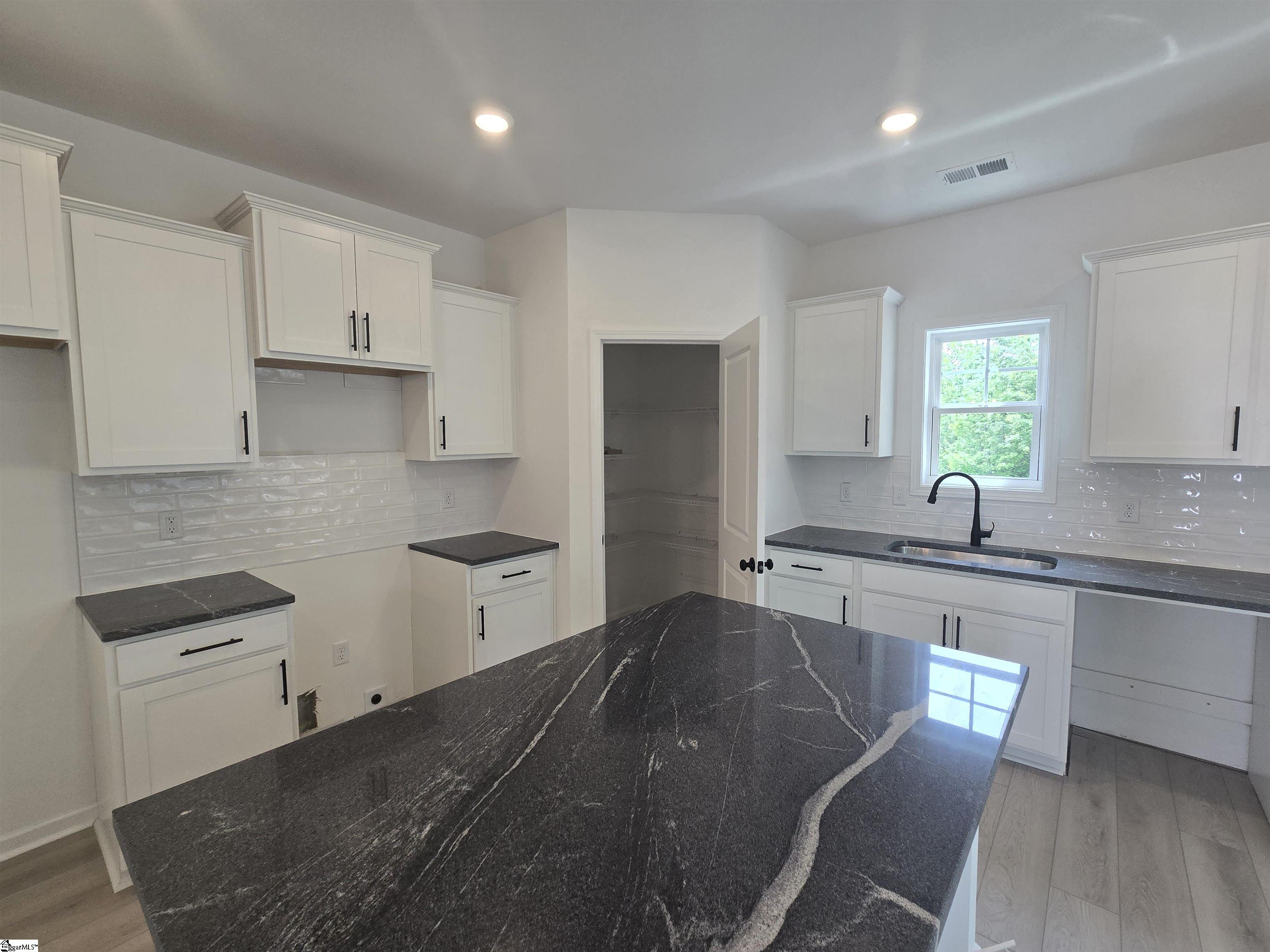 672 Gilgal Lane Lyman, SC 29365 - Photo 10 of 36