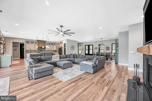 $2,600,000 | 2642 Peach Grove Road, Louisa, VA 23093