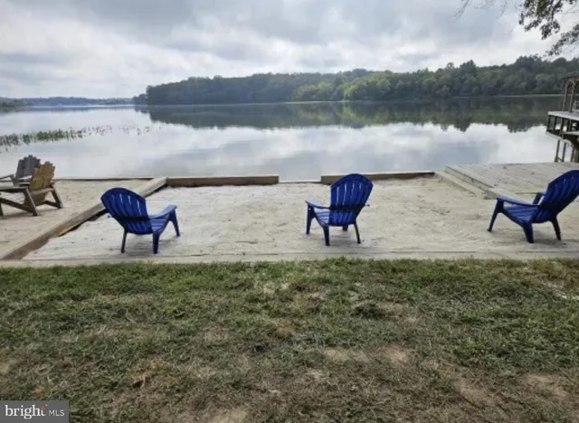 $2,600,000 | 2642 Peach Grove Road, Louisa, VA 23093