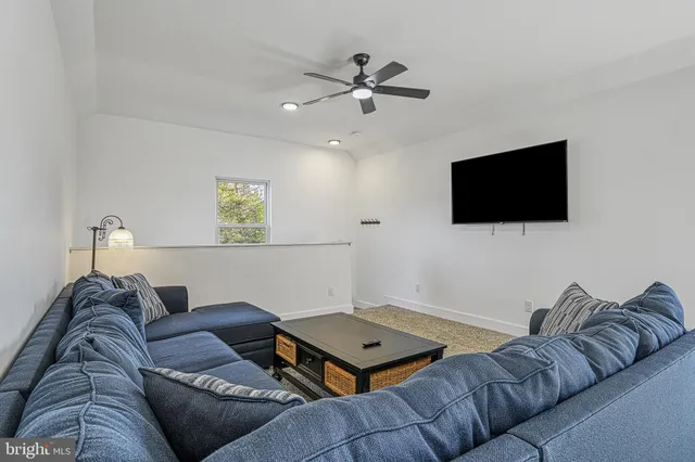 $2,600,000 | 2642 Peach Grove Road, Louisa, VA 23093