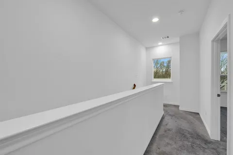 $409,900 | 2825 Stanley Avenue, Fort Worth, TX 76110