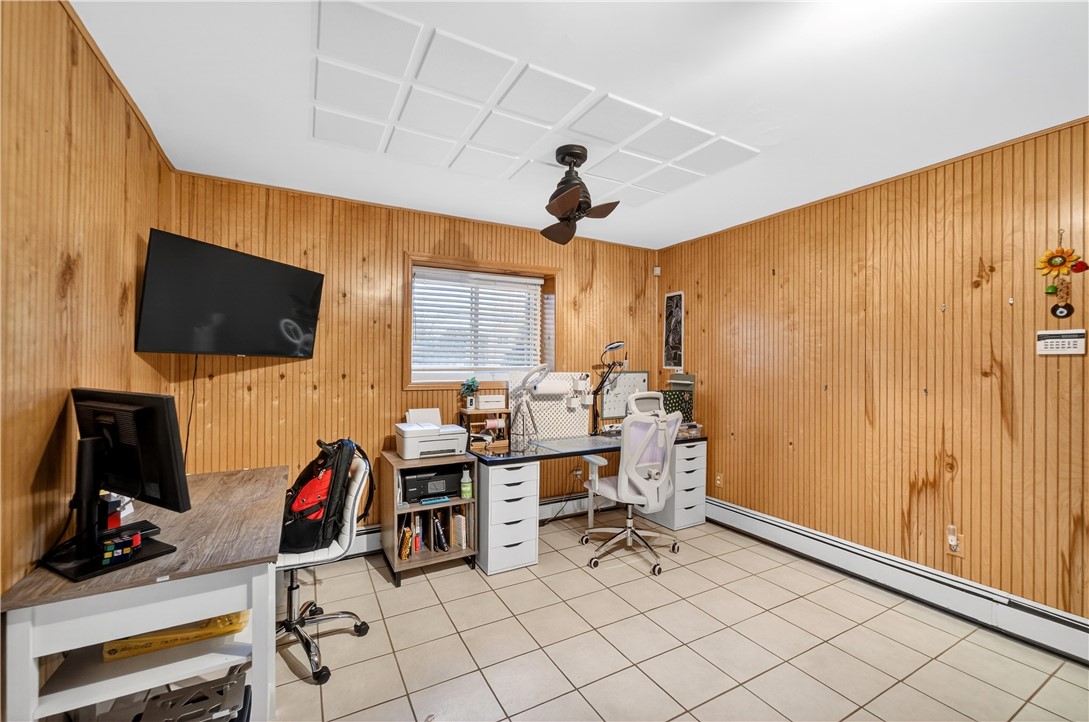 82 Mohawk Trail Cranston, RI 02921 - Photo 15 of 24