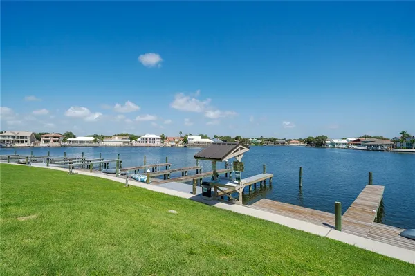 $425,000 | 2404 Bayhouse Drive, Unit 2404, Rockport, TX 78382