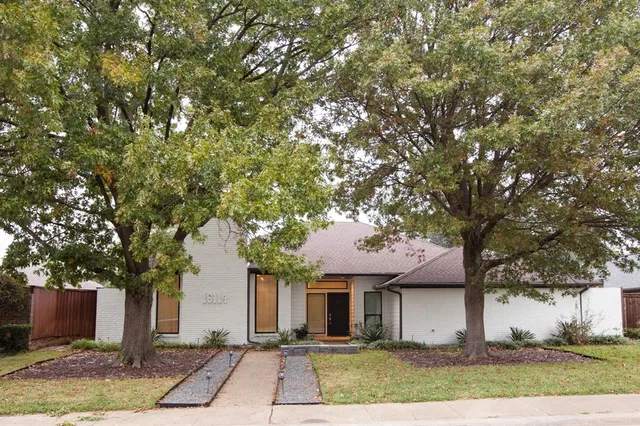 $4,995 | 16114 Shadybank Drive, Dallas, TX 75248