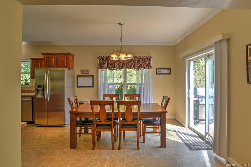 74 Cole Road Leicester, NC 28748 - Photo 11 of 23 Gallery Image 11