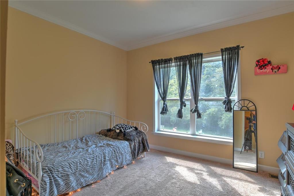 74 Cole Road Leicester, NC 28748 - Photo 15 of 23 Gallery Image 15