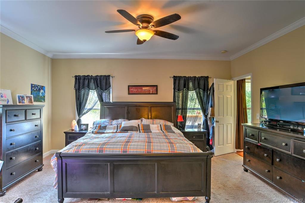 74 Cole Road Leicester, NC 28748 - Photo 17 of 23 Gallery Image 17