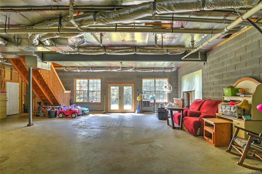74 Cole Road Leicester, NC 28748 - Photo 19 of 23 Gallery Image 19