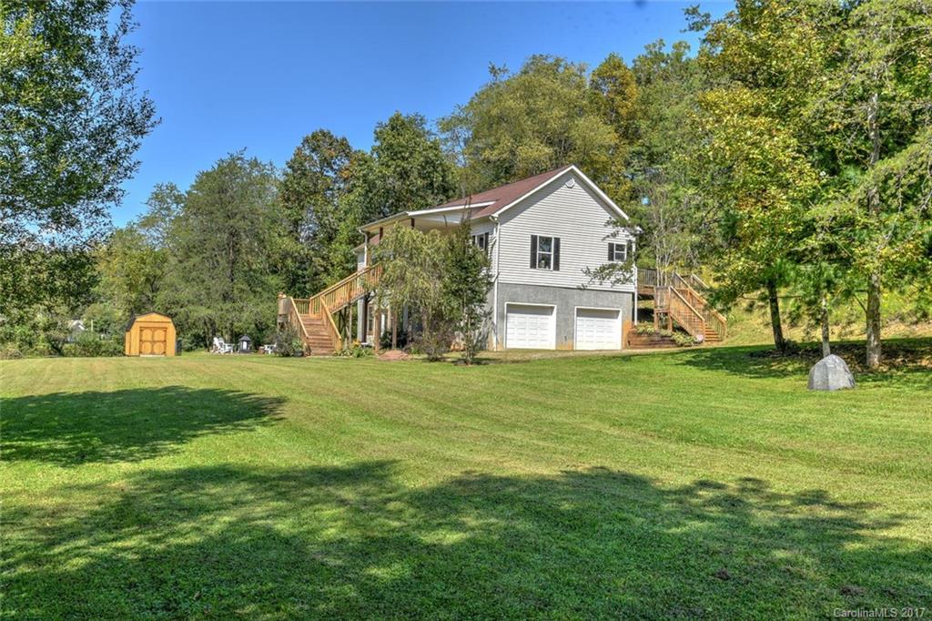 74 Cole Road Leicester, NC 28748 - Photo 4 of 23 Gallery Image 4