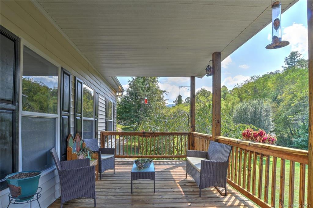 74 Cole Road Leicester, NC 28748 - Photo 5 of 23 Gallery Image 5