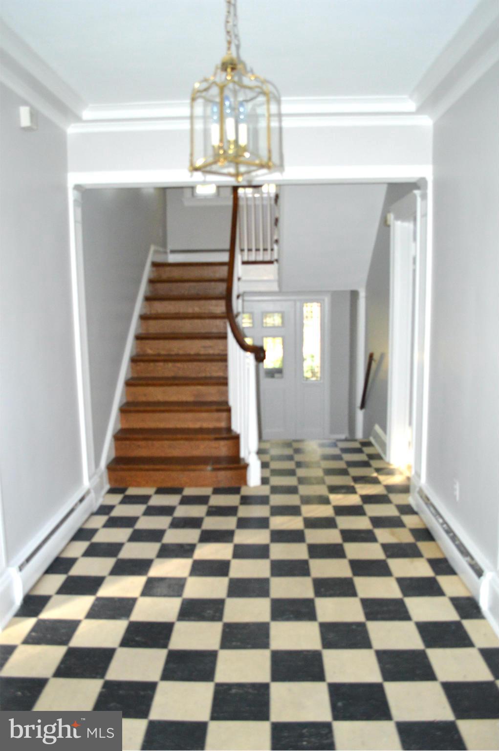 204 St Martins Road Baltimore, MD 21218 - Photo 14 of 30 Interior (General)