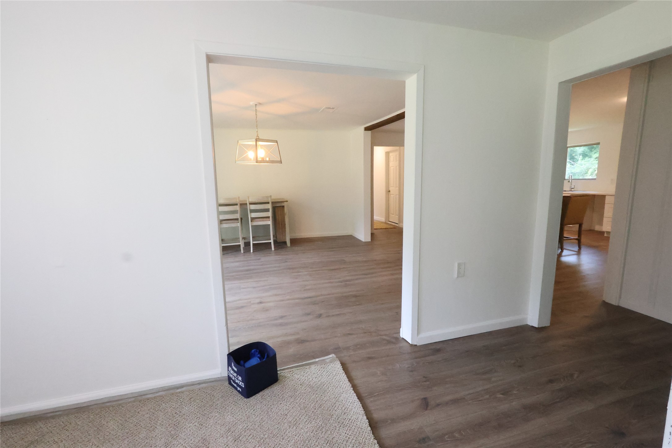 21805 Baptist Encampment Road New Caney, TX 77357 - Photo 9 of 33 Foyer leads to formal dining and kitchen
