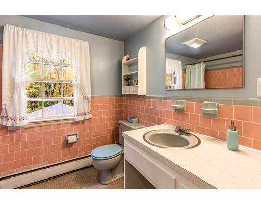 43 Spring Street Lexington, MA 02421 - Photo 11 of 14