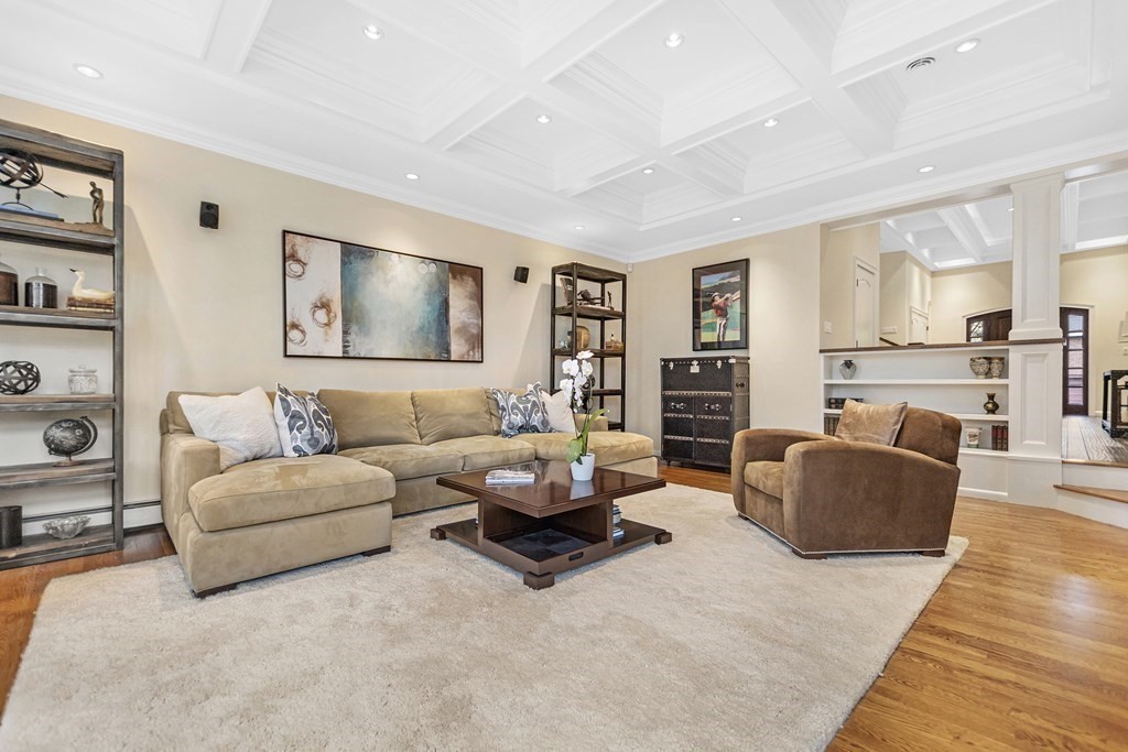 34 Sevland Road Newton, MA 02459 - Photo 11 of 40 Gallery Image 11