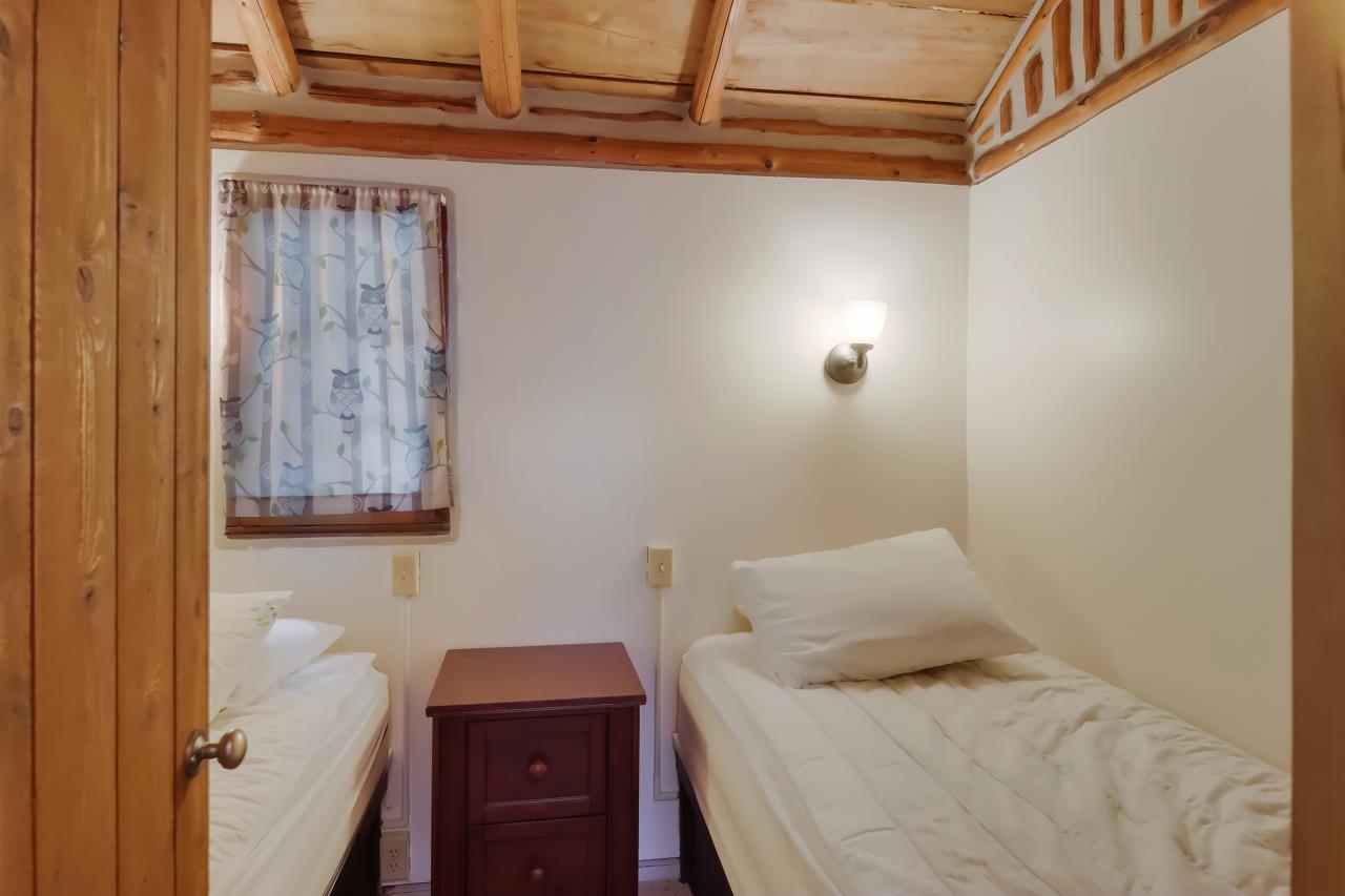 7792 Cook Road Williamsburg, MI 49690 - Photo 64 of 94 Gallery Image 64