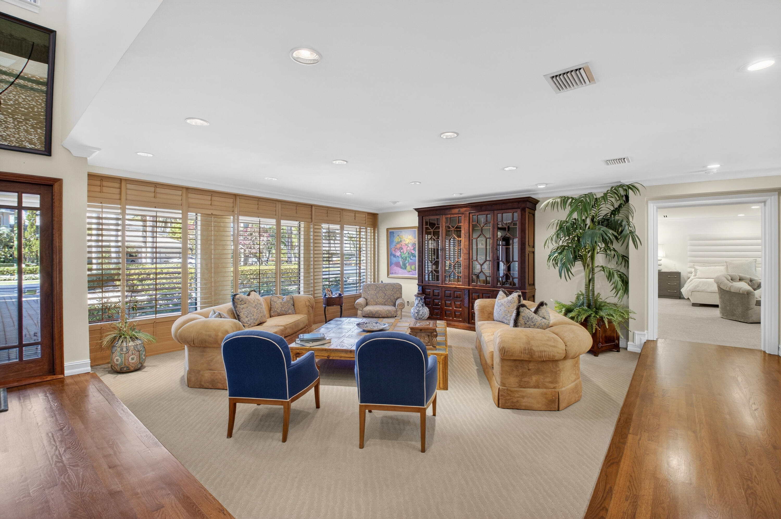 19682 Oakbrook Court Boca Raton, FL 33434 - Photo 7 of 88 DSC_5244