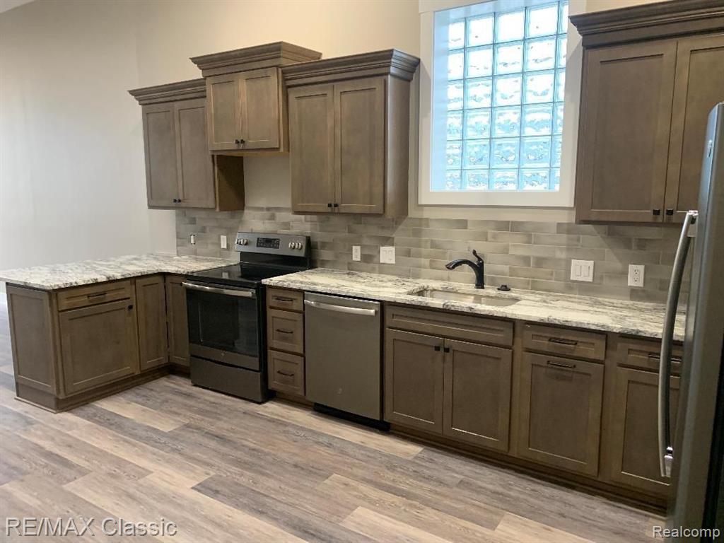 109-2 West Grand River Road Howell, MI 48843 - Photo 7 of 13