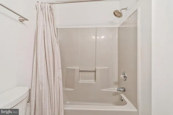 $475,000 | 23150 Lake Drive, Lexington Park, MD 20653