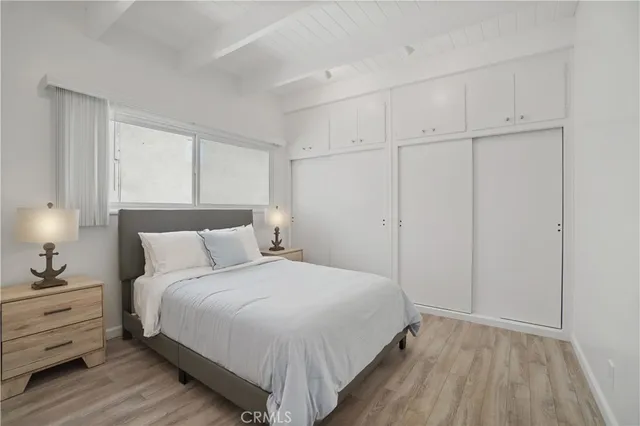 a car parked in front of a building