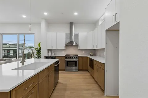 $659,000 | 4739 Gretna Street, Unit 102, Dallas, TX 75207