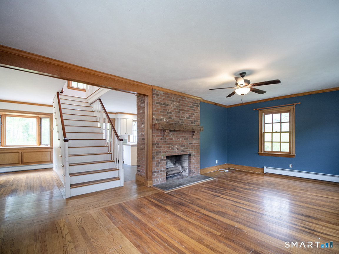 388 Amity Road Woodbridge, CT 06525 - Photo 20 of 39