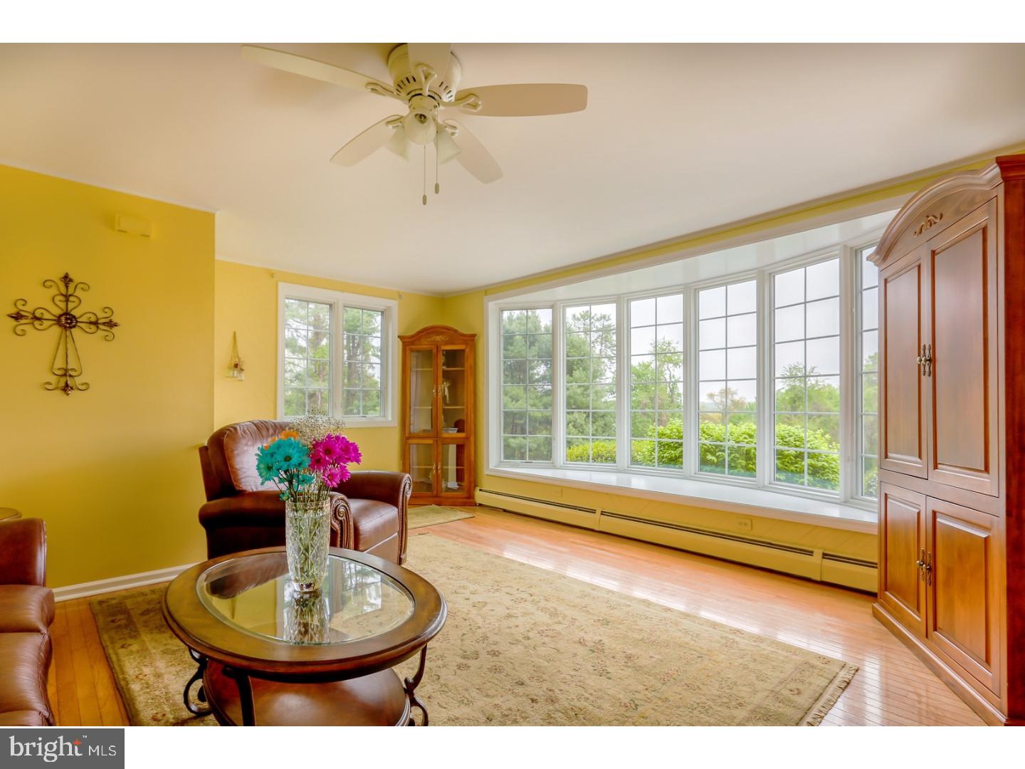 3657 Providence Road Newtown Square, PA 19073 - Photo 7 of 24 Family Room
