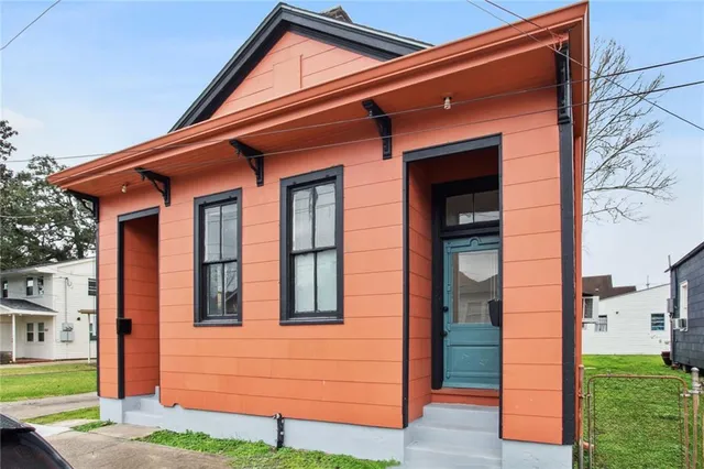 $1,375 | 7638 Zimpel Street, New Orleans, LA 70118