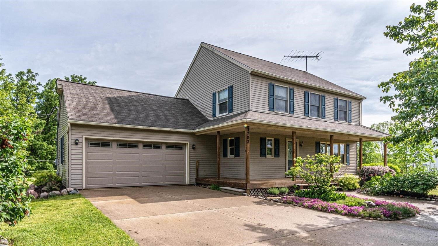 3782 Warner Road Howell, MI 48855 - Photo 4 of 60 Photo 4